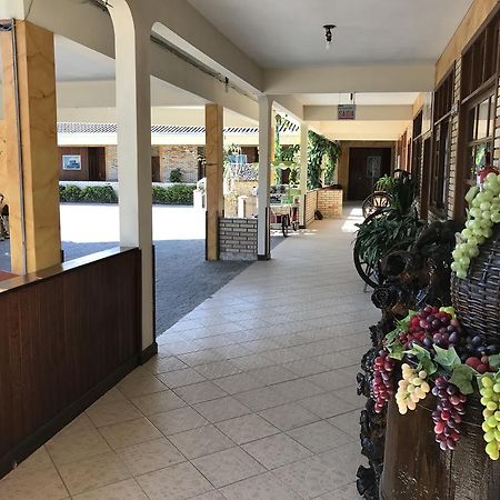 Pousada Cantina Italiana Nova Trento Bagian luar foto